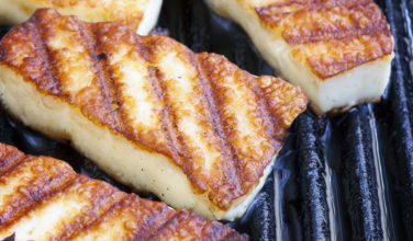 http://www.greekboston.com/wp-content/uploads/2016/04/Dessert-Saganaki-376x220.jpg
