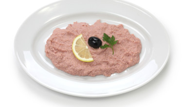 http://www.greekboston.com/wp-content/uploads/2016/03/iStock_000027600181_Large-1-376x220.jpg