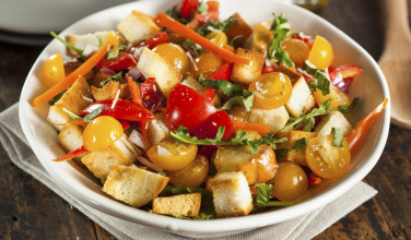 http://www.greekboston.com/wp-content/uploads/2016/04/Greek-Bread-Salad-376x220.jpg