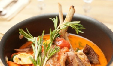 http://www.greekboston.com/wp-content/uploads/2014/02/Arni-Psito-Pot-Roasted-Lamb-376x220.jpg