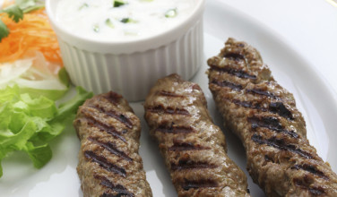 http://www.greekboston.com/wp-content/uploads/2016/04/Ground-Lamb-Kebabs-376x220.jpg